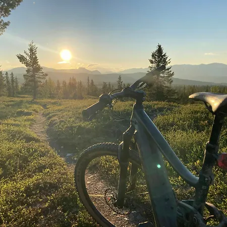 Unique Hobbit By Hallingskarvet